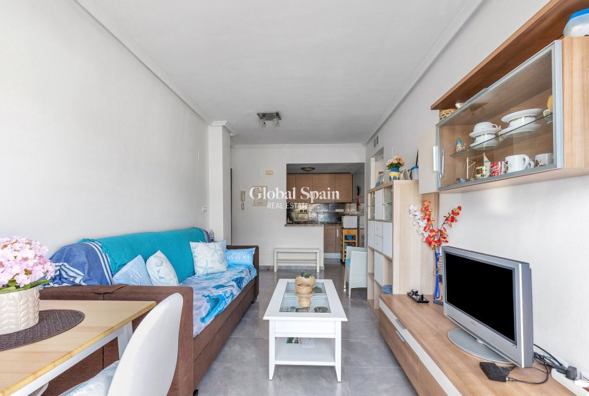Revente - APPARTEMENT -
TORREVIEJA - Rocio del Mar