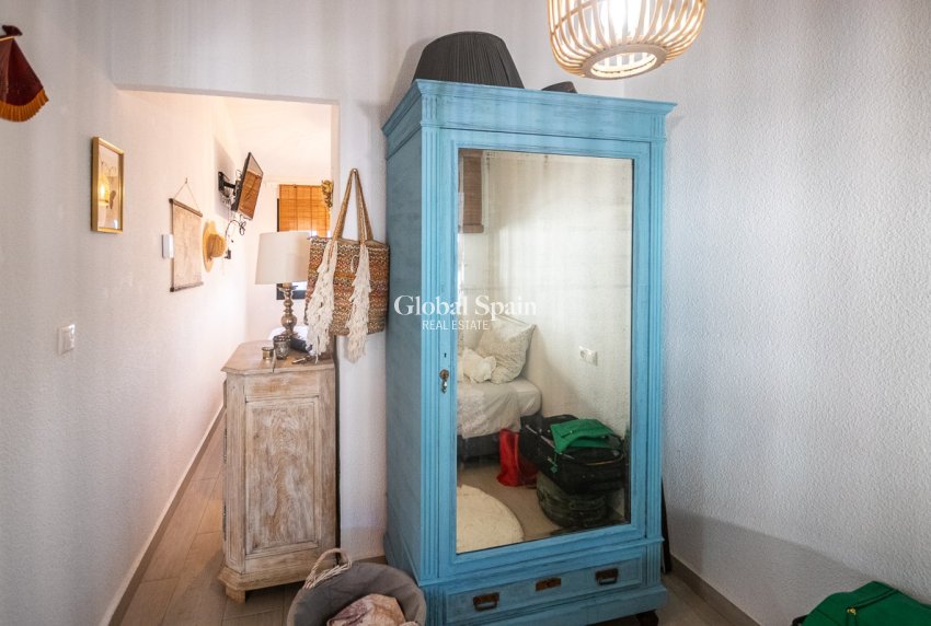 Revente - Appartement -
TORREVIEJA - Torre la mata