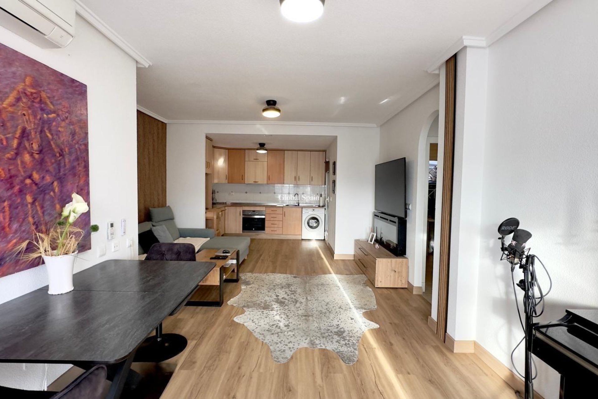 Revente - APPARTEMENT -
TORREVIEJA - Torreblanca