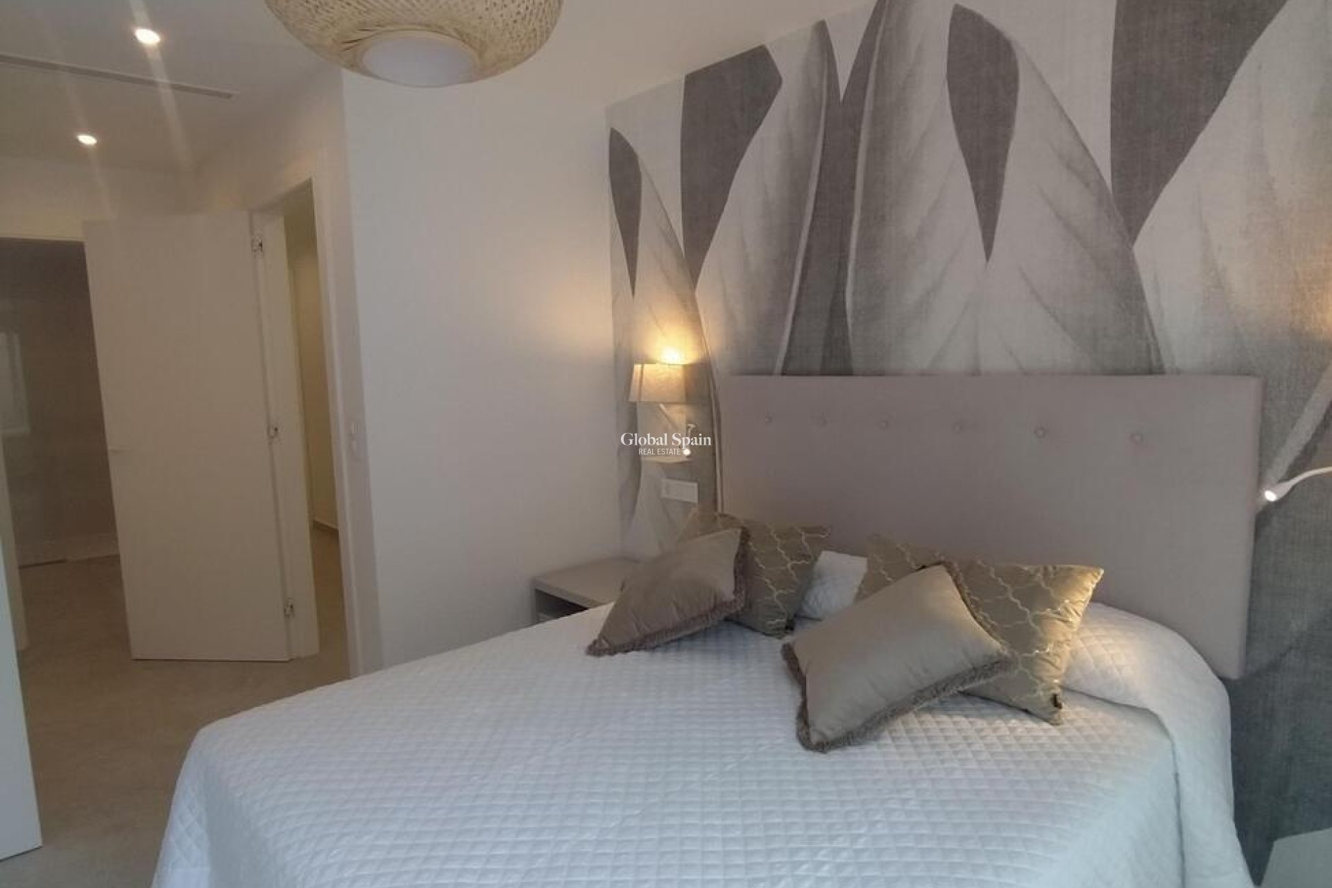 Revente - APPARTEMENT -
TORREVIEJA - Torreblanca