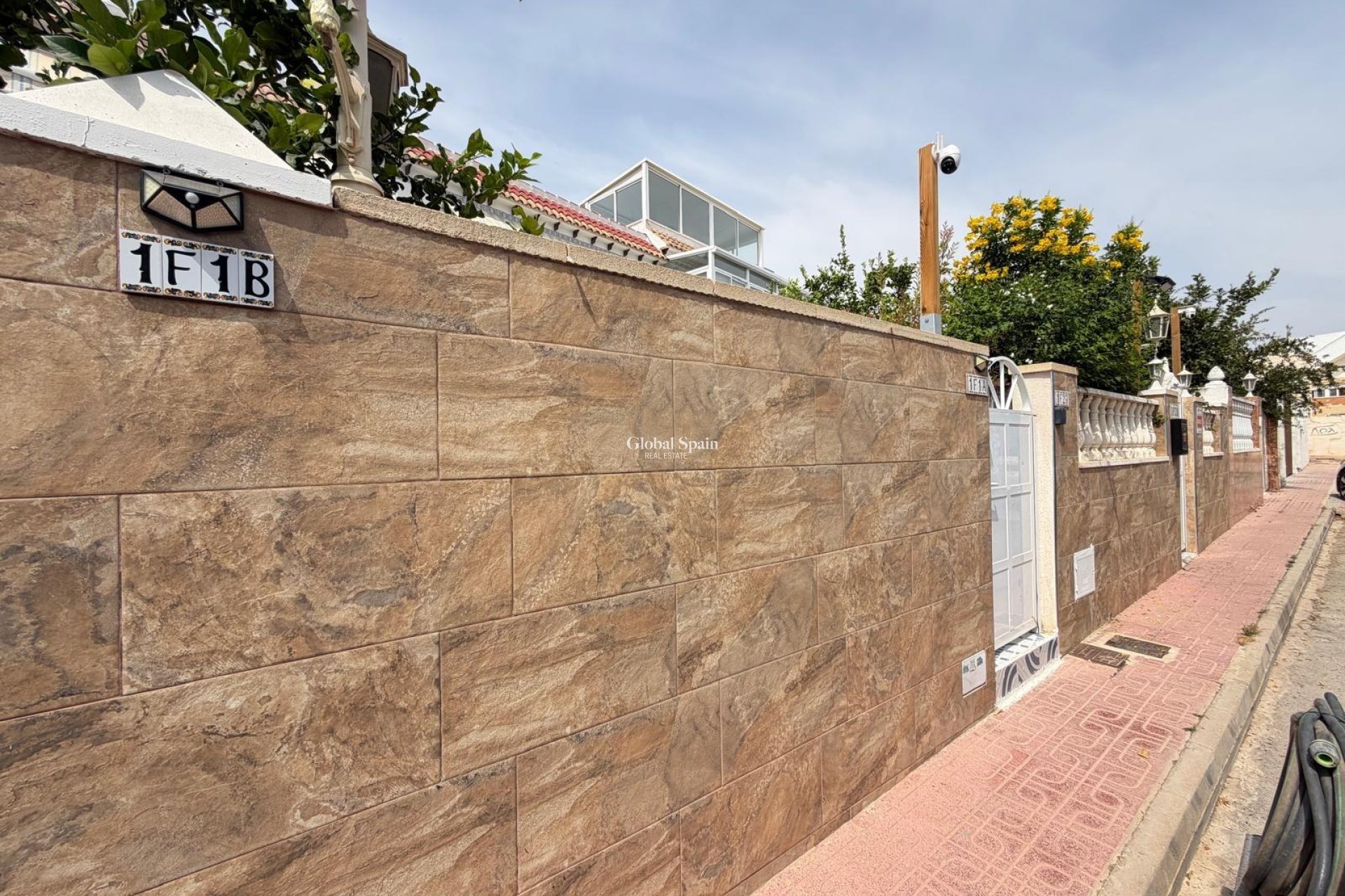 Revente - APPARTEMENT -
TORREVIEJA - Torreblanca