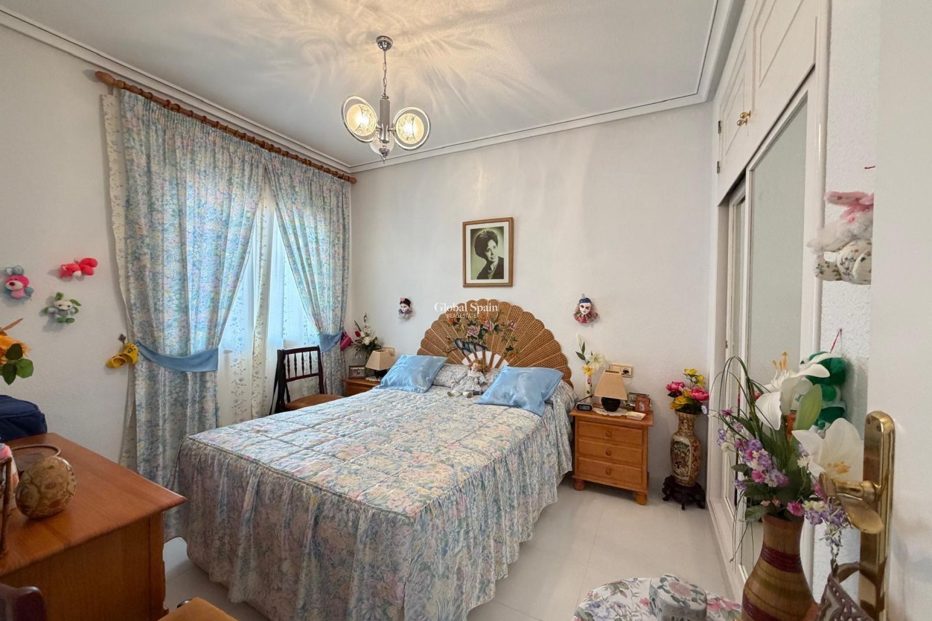 Revente - APPARTEMENT -
TORREVIEJA - Torreblanca