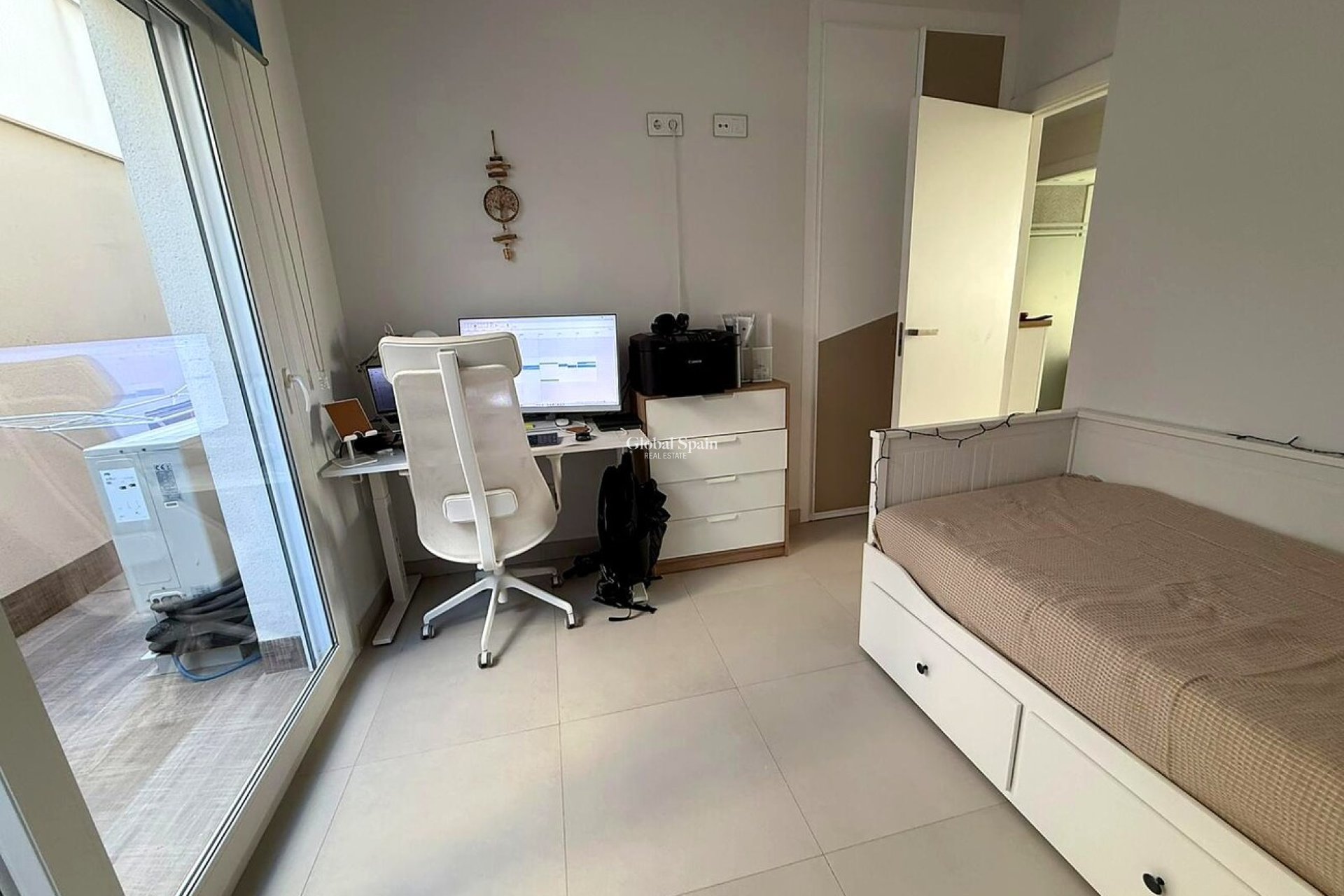 Revente - APPARTEMENT -
TORREVIEJA - Torreta Florida