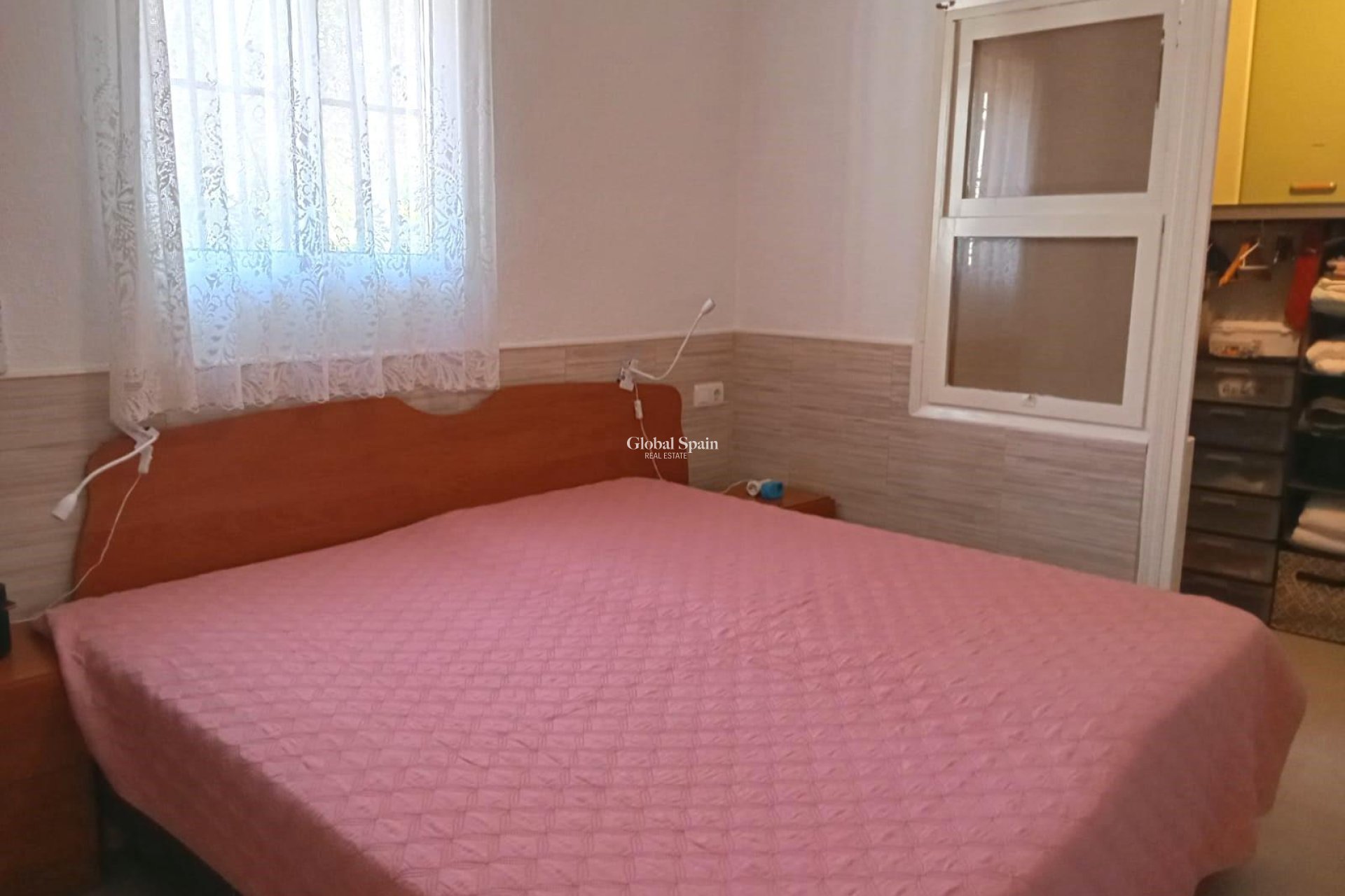 Revente - APPARTEMENT -
TORREVIEJA - Torretas