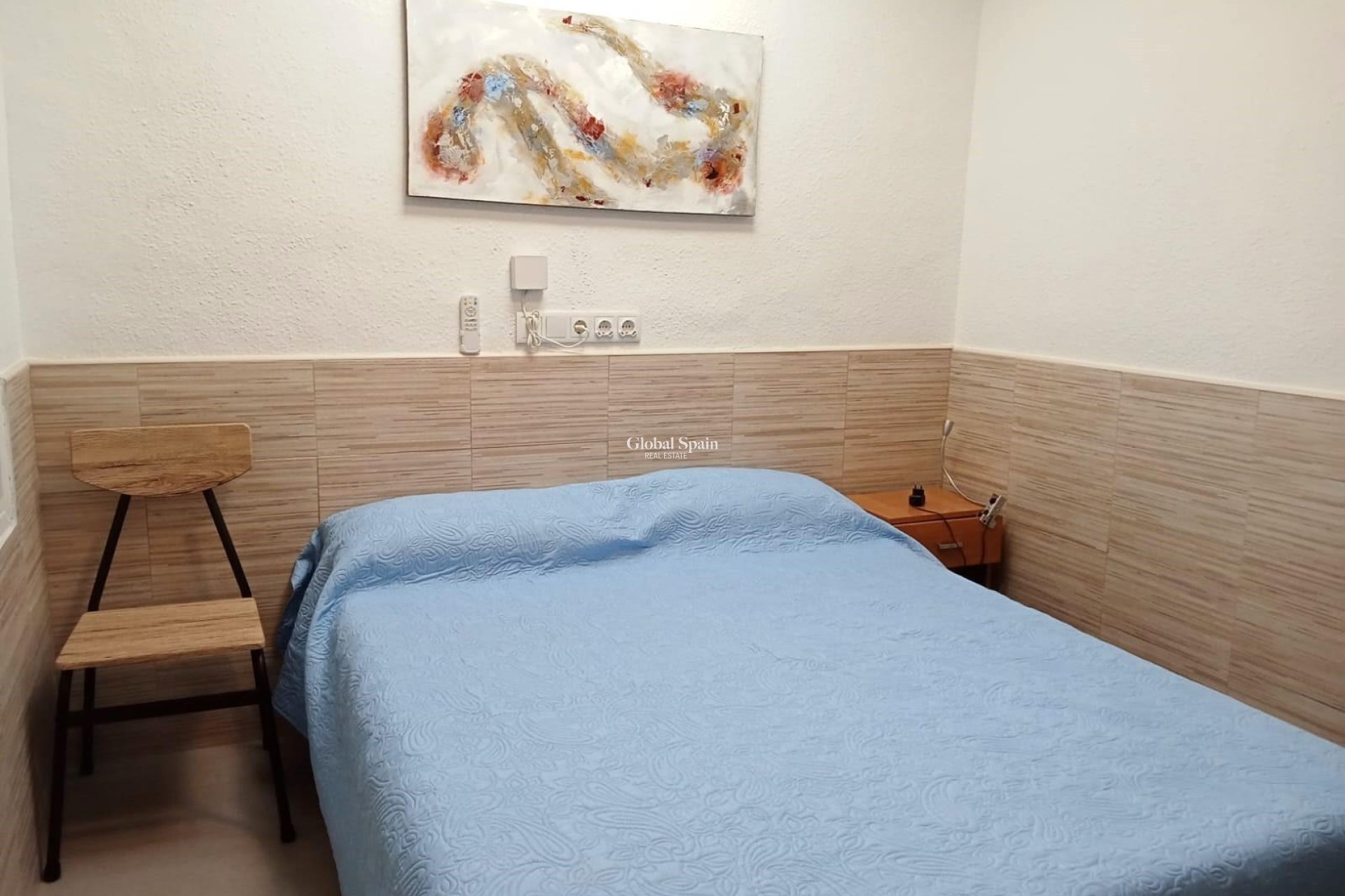 Revente - APPARTEMENT -
TORREVIEJA - Torretas