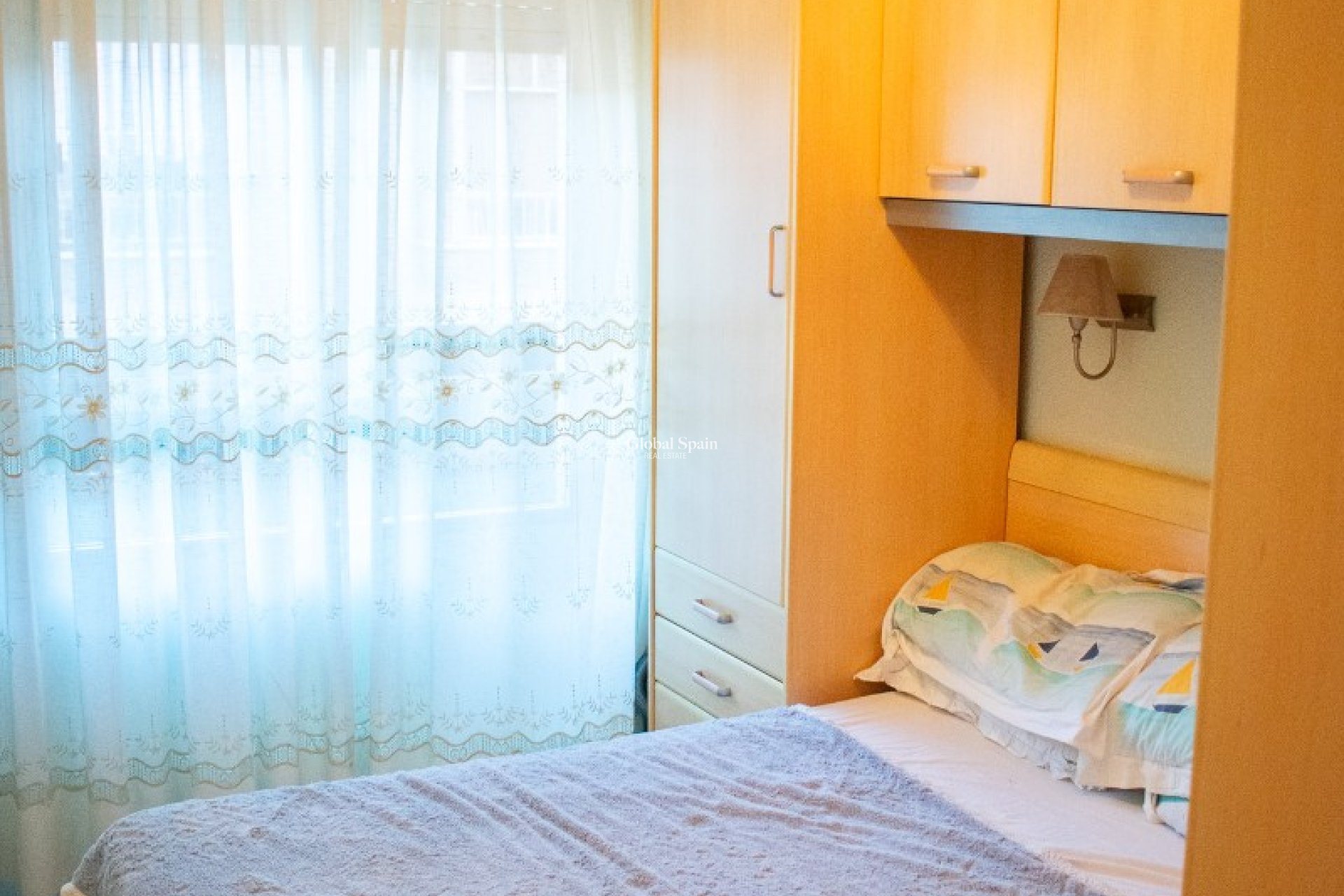 Revente - APPARTEMENT -
TORREVIEJA - Torrevieja Centro