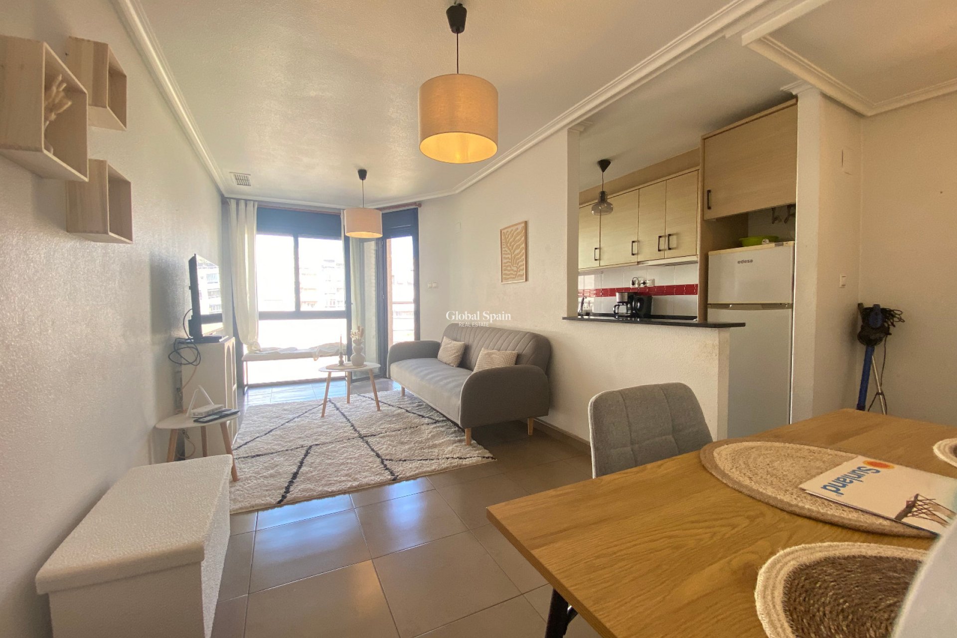 Revente - Appartement -
TORREVIEJA - Torrevieja Centro