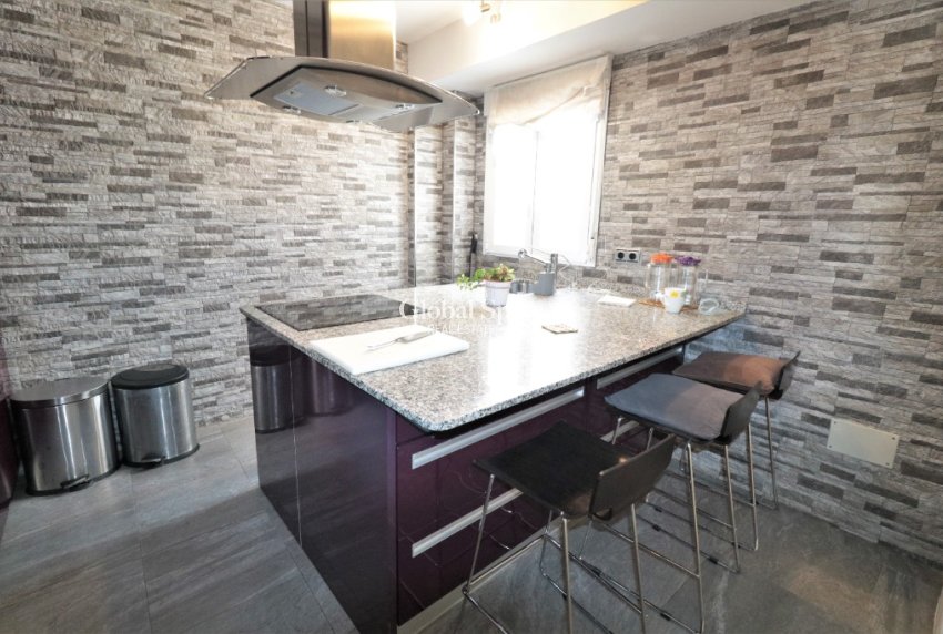 Revente - Appartement -
TORREVIEJA - Torrevieja