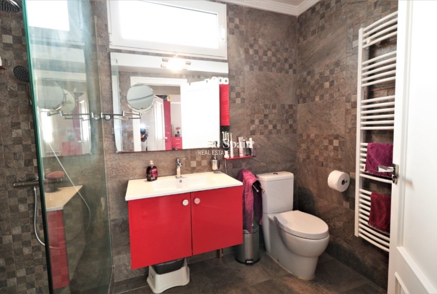 Revente - Appartement -
TORREVIEJA - Torrevieja