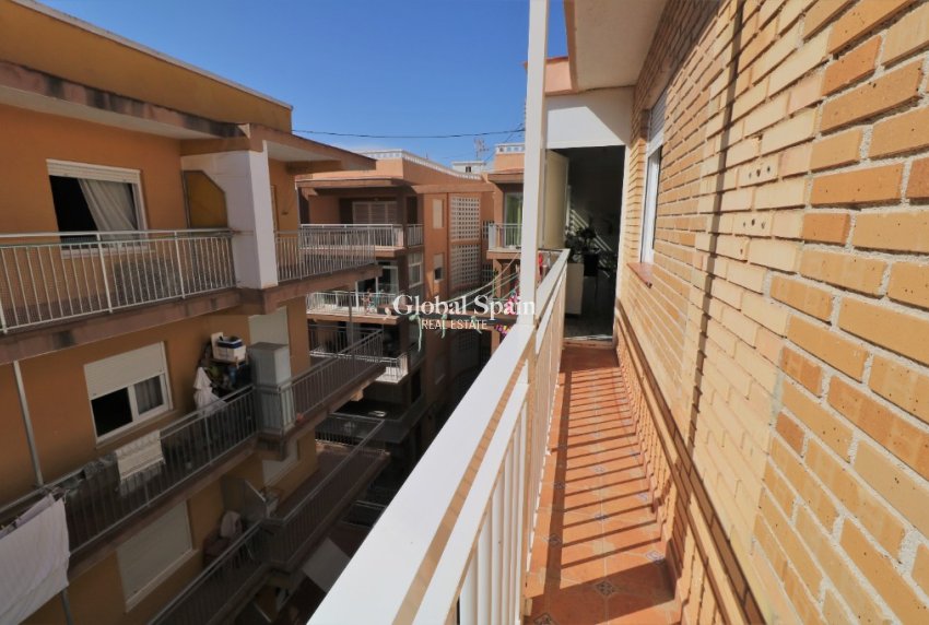 Revente - Appartement -
TORREVIEJA - Torrevieja