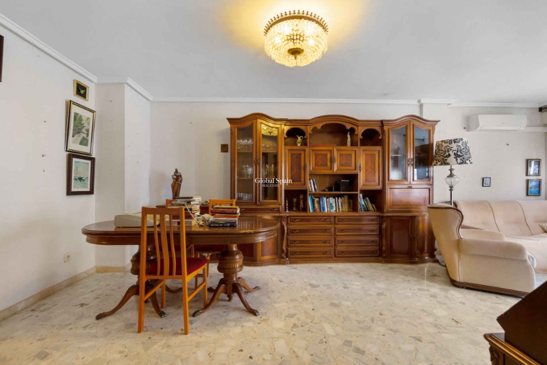 Revente - Appartement -
TORREVIEJA - Torrevieja