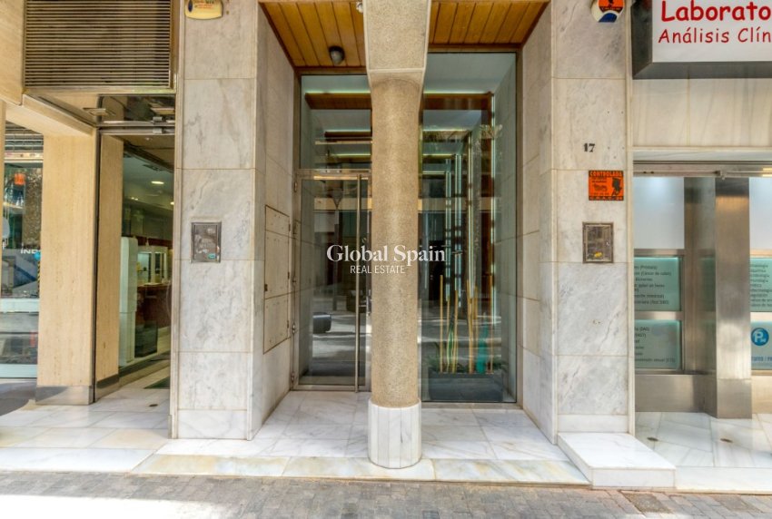 Revente - Appartement -
TORREVIEJA - Torrevieja