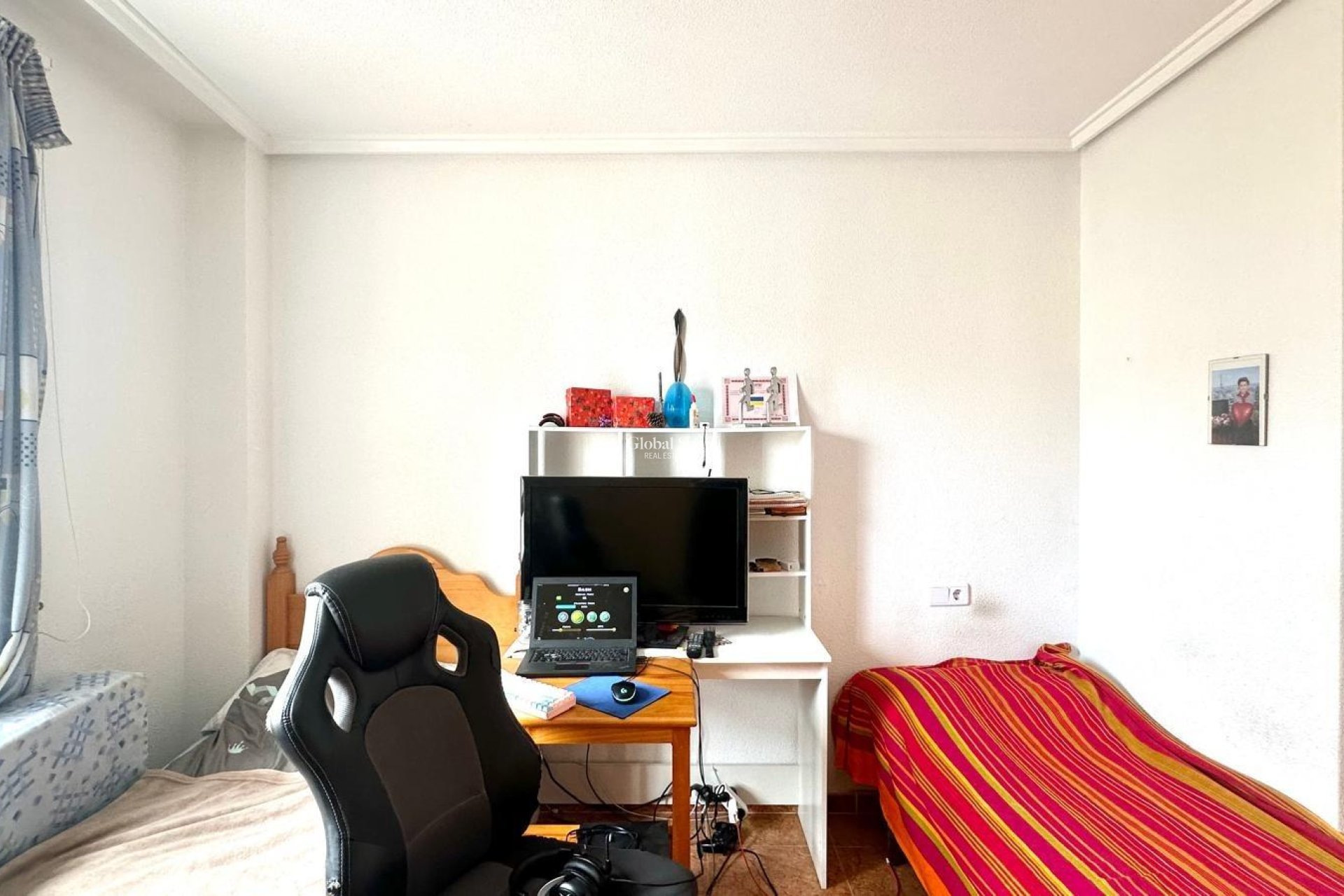 Revente - APPARTEMENT -
TORREVIEJA - Torrevieja