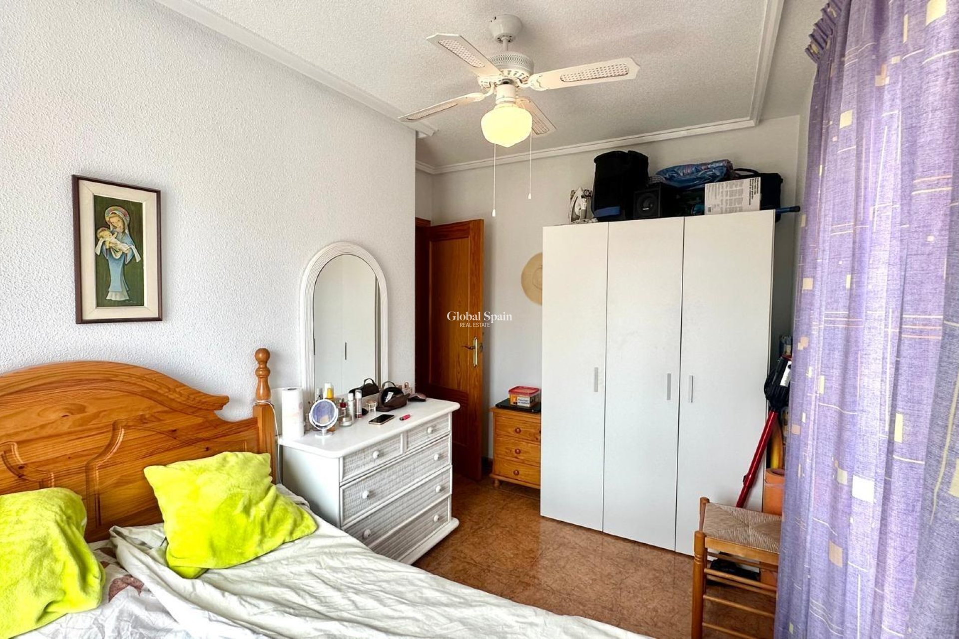 Revente - APPARTEMENT -
TORREVIEJA - Torrevieja