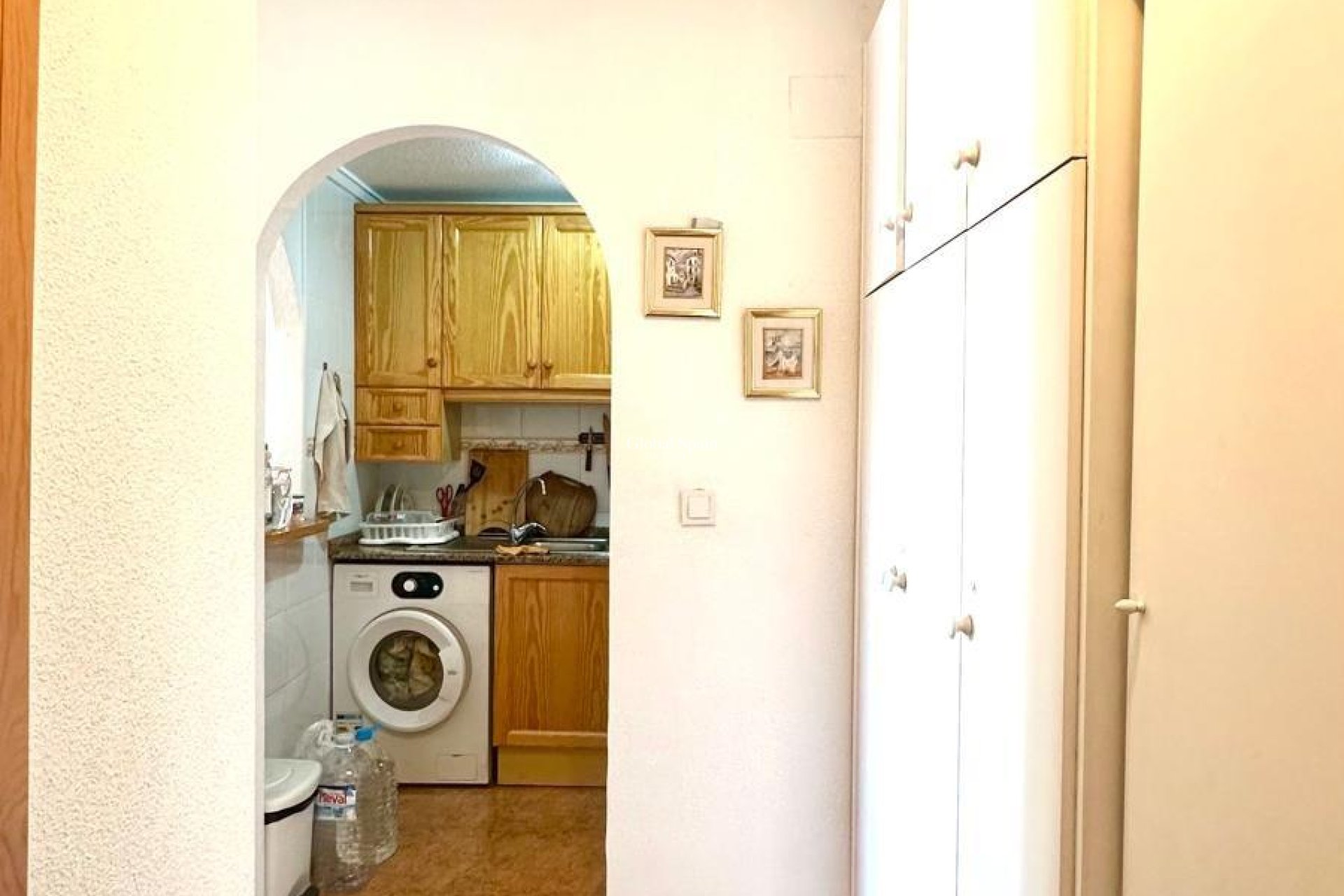 Revente - APPARTEMENT -
TORREVIEJA - Torrevieja