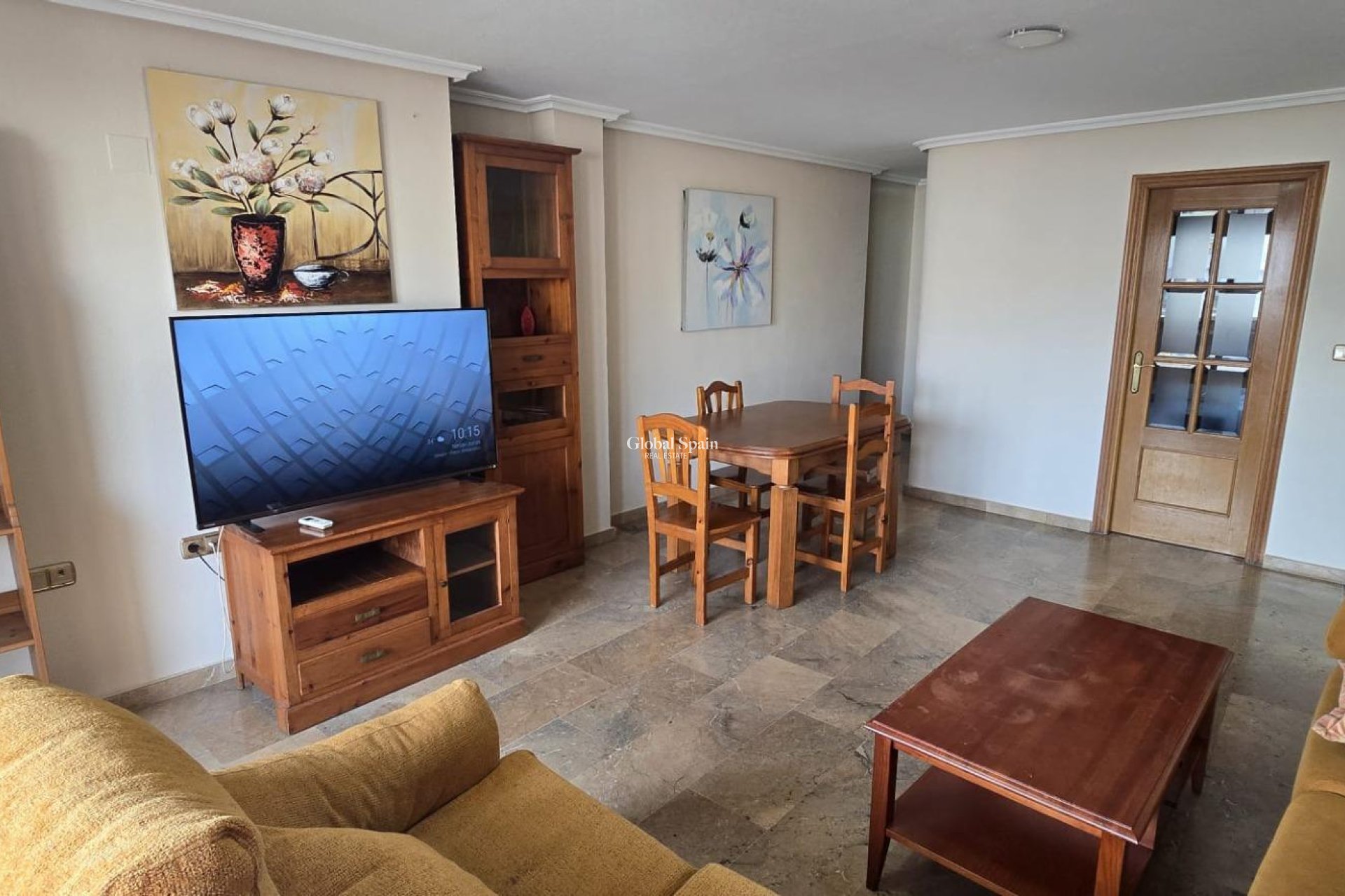 Revente - APPARTEMENT -
TORREVIEJA - Torrevieja