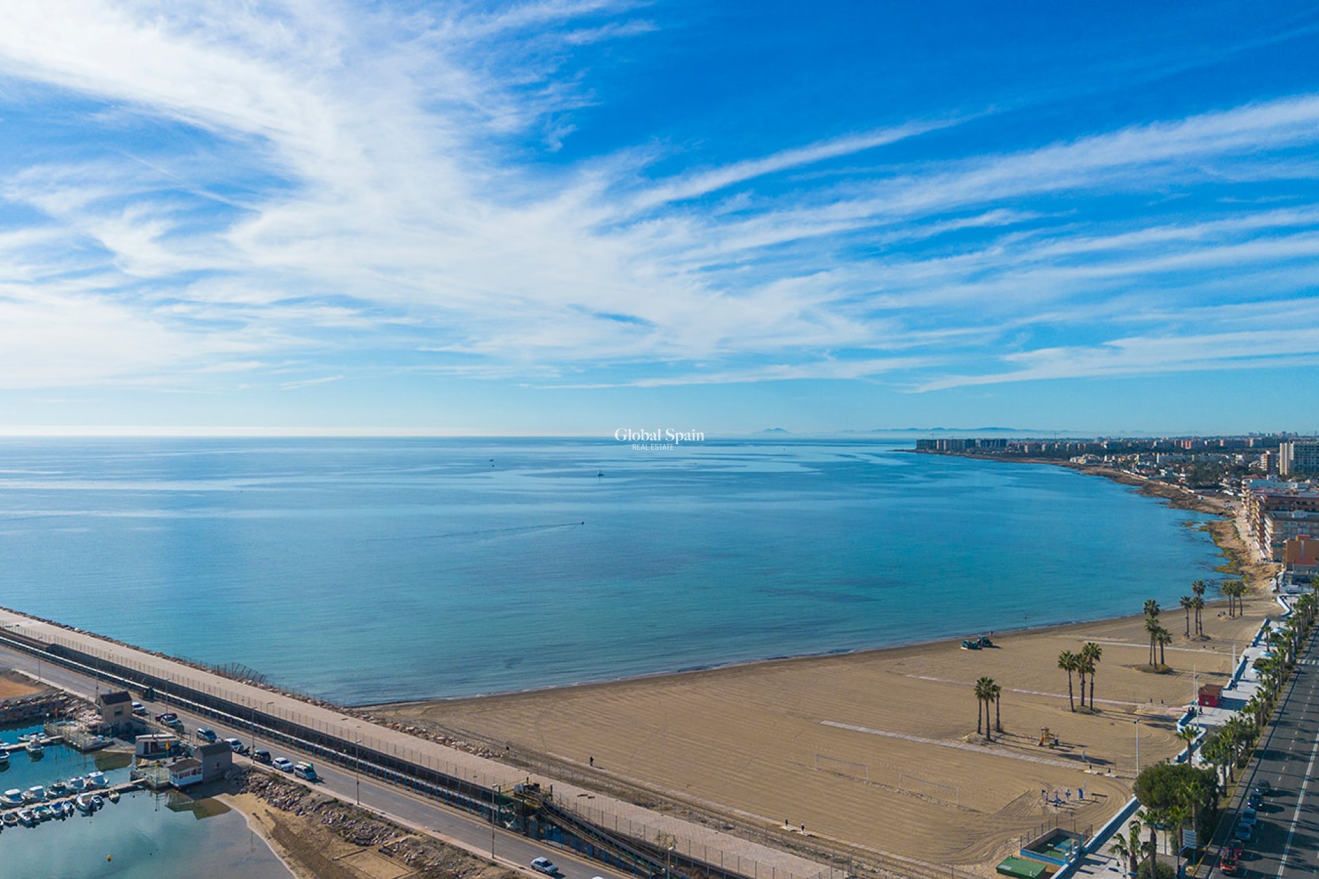 Revente - APPARTEMENT -
TORREVIEJA - Torrevieja