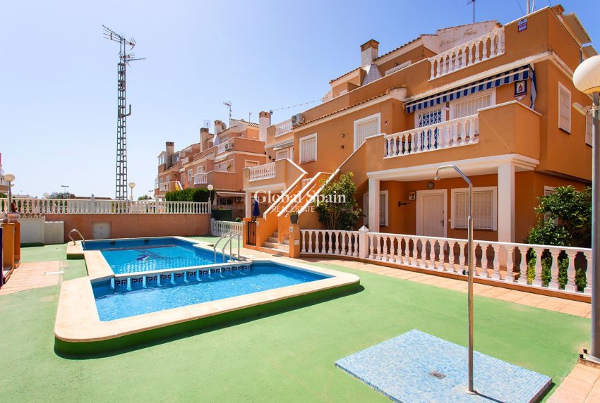 Revente - Appartement -
TORREVIEJA - Torrevieja