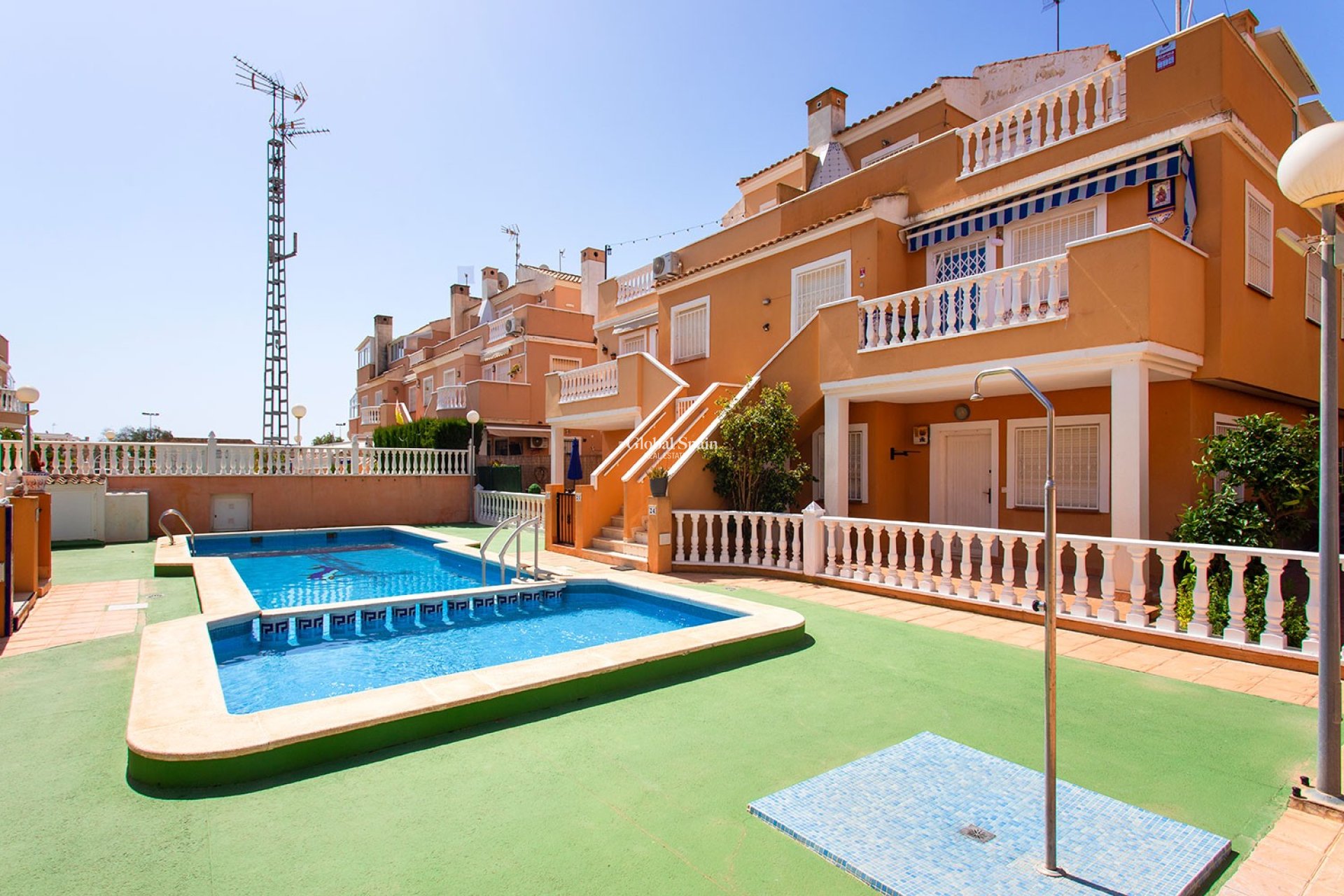 Revente - Appartement -
TORREVIEJA - Torrevieja