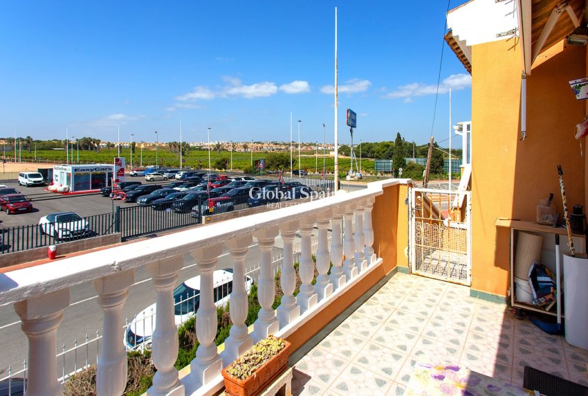 Revente - Appartement -
TORREVIEJA - Torrevieja