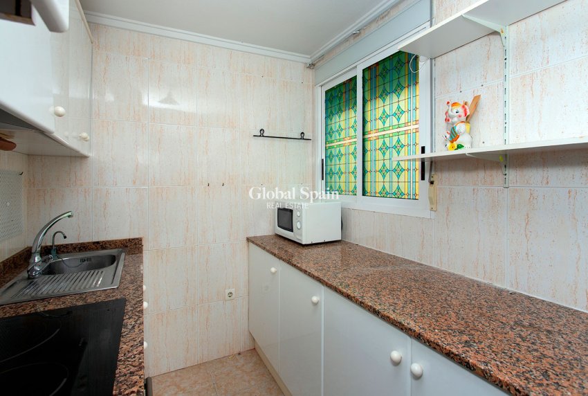 Revente - Appartement -
TORREVIEJA - Torrevieja