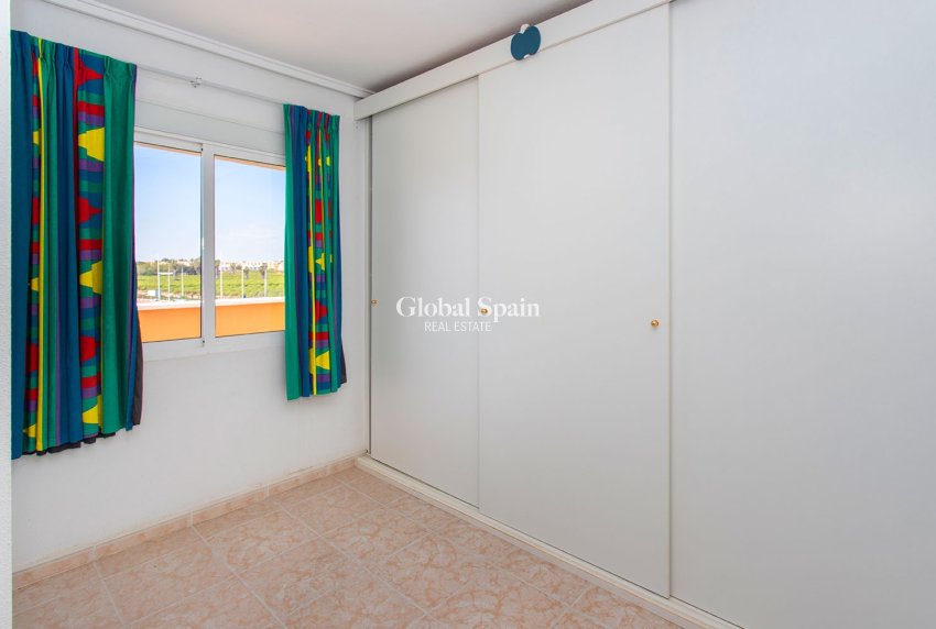 Revente - Appartement -
TORREVIEJA - Torrevieja