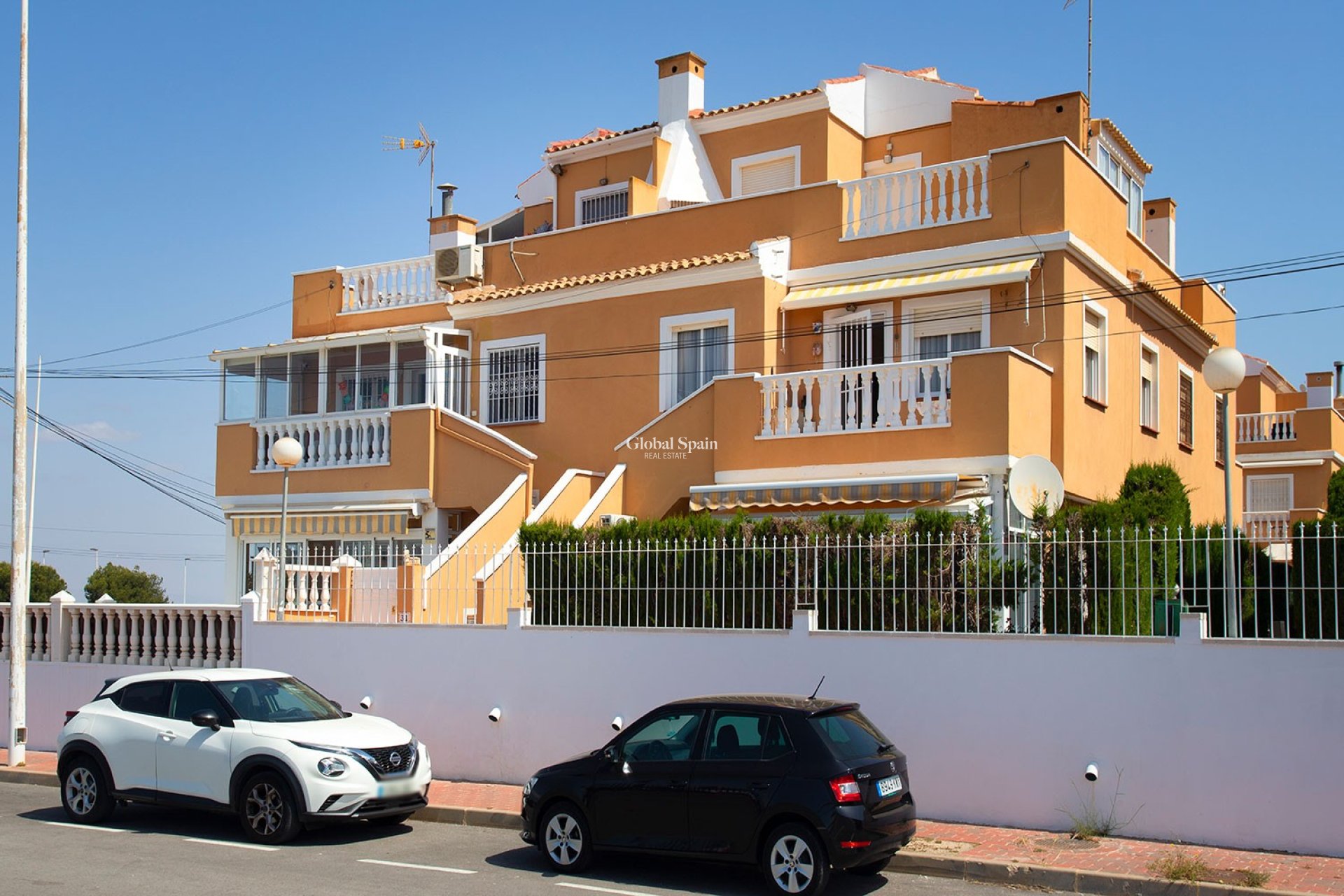 Revente - Appartement -
TORREVIEJA - Torrevieja