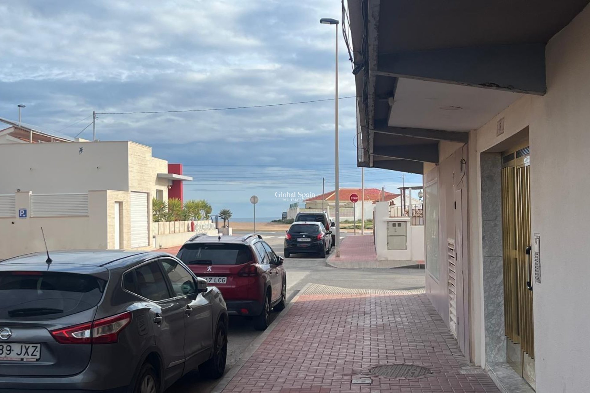 Revente - APPARTEMENT -
TORREVIEJA - Zona Los Frutales