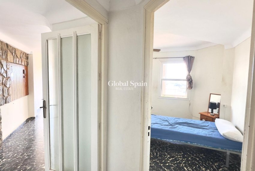 Revente - APPARTEMENT -
TORREVIEJA - Zona Los Frutales