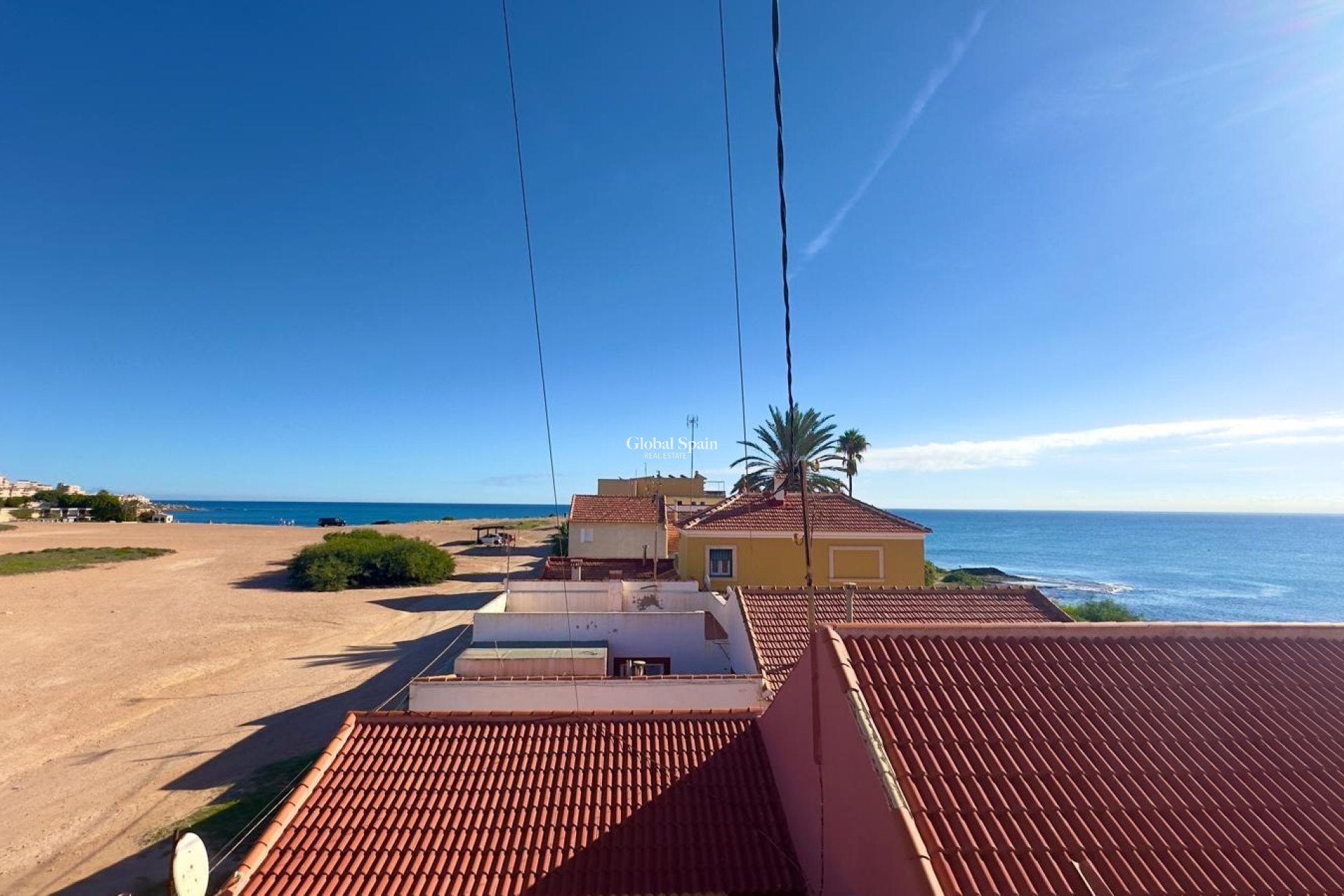 Revente - APPARTEMENT -
TORREVIEJA - Zona Los Frutales