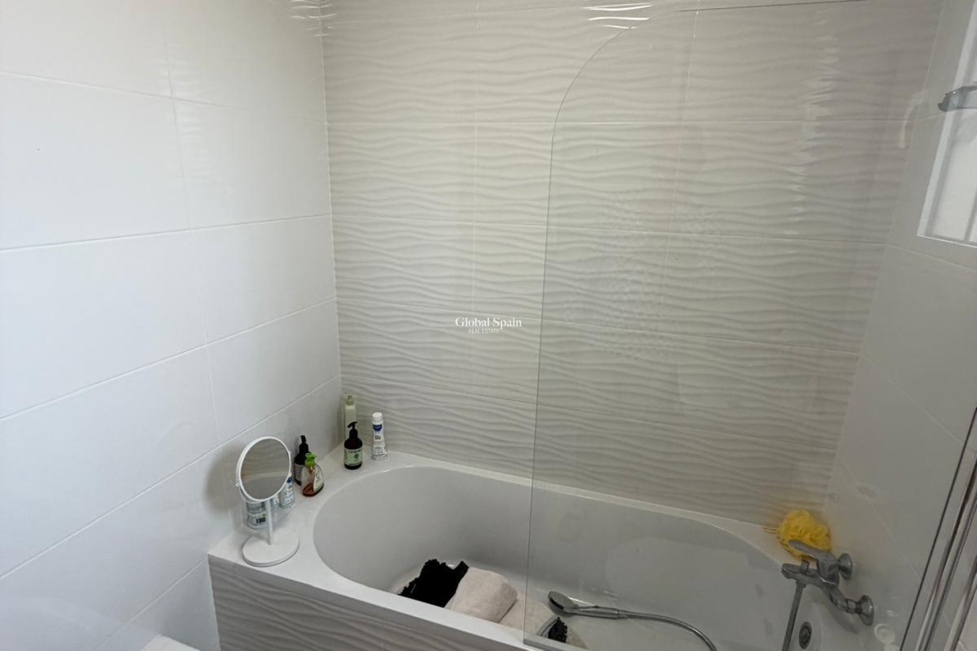 Revente - APPARTEMENT -
TORREVIEJA - Zona Los Frutales