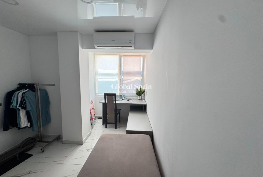 Revente - APPARTEMENT -
TORREVIEJA - Zona Los Frutales