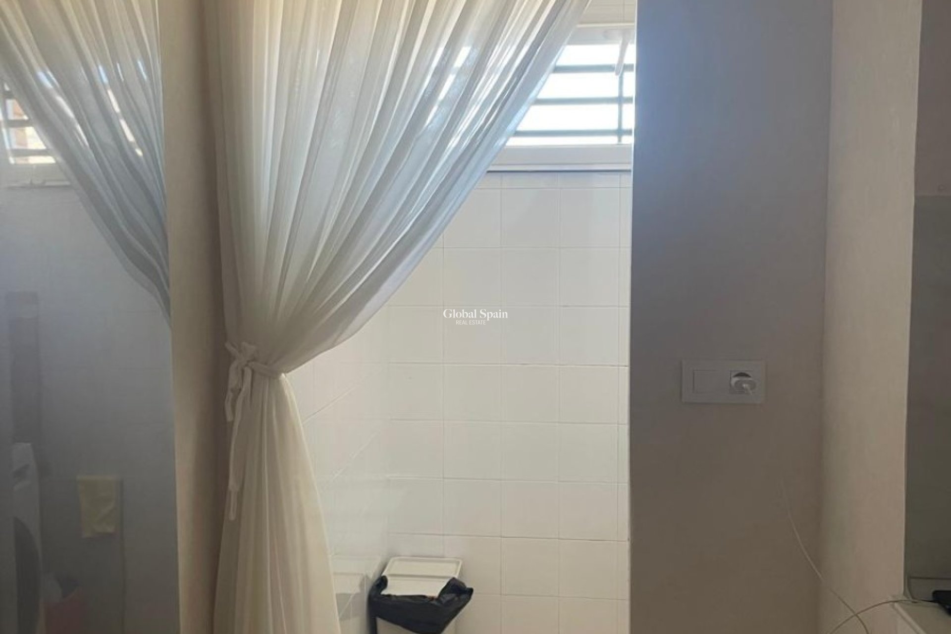Revente - APPARTEMENT -
VILLAJOYOSA - Cala de Villajoyosa