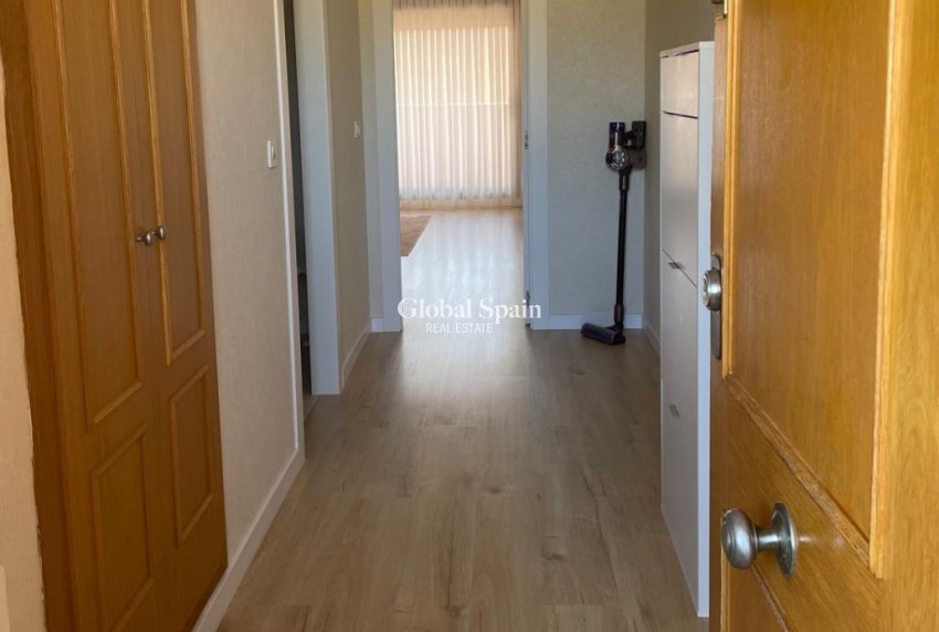 Revente - APPARTEMENT -
VILLAJOYOSA - Cala de Villajoyosa