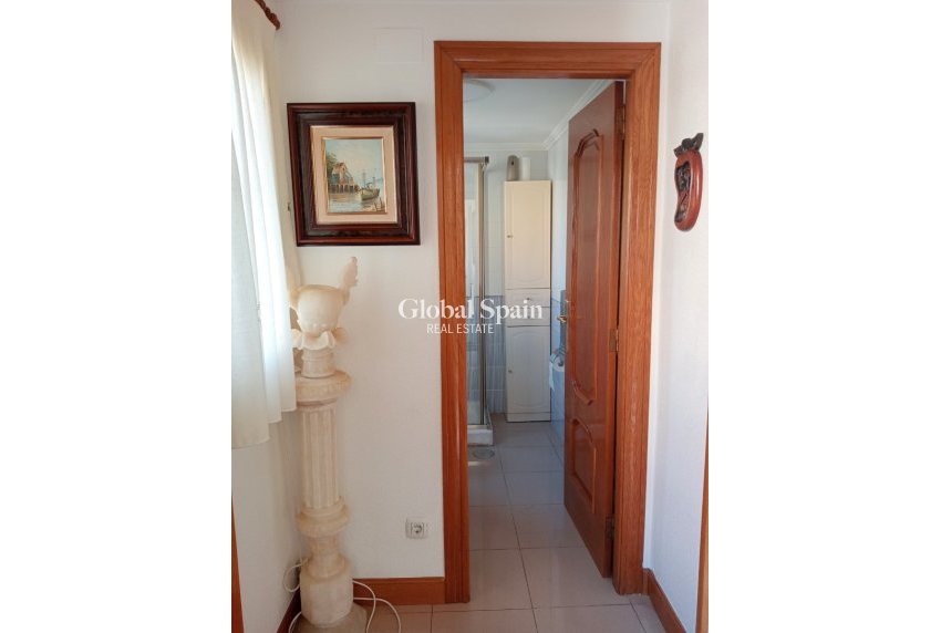 Revente - Appartement -
VILLAJOYOSA - Cala de Villajoyosa