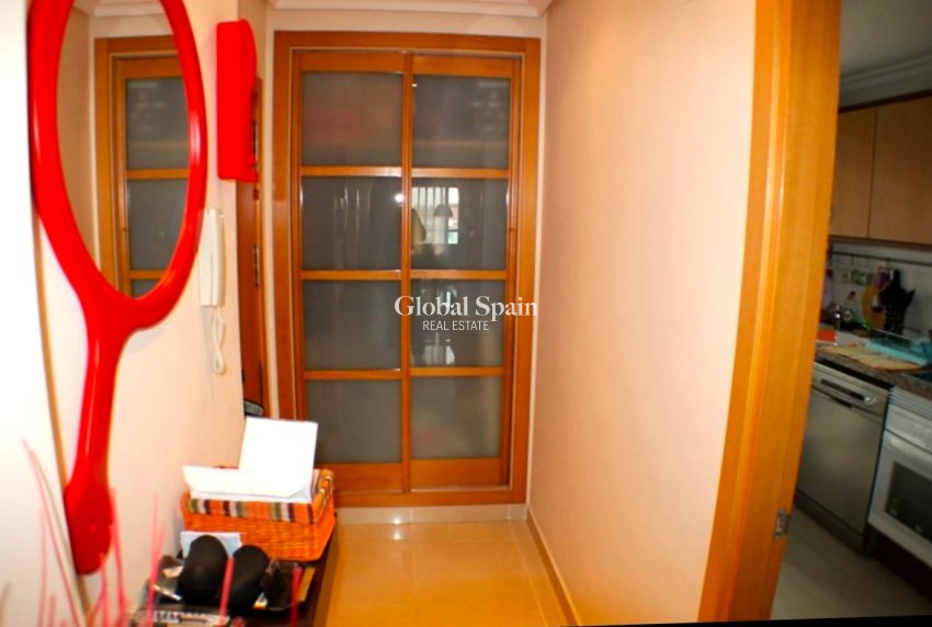 Revente - Appartement -
VILLAJOYOSA - Cala de Villajoyosa