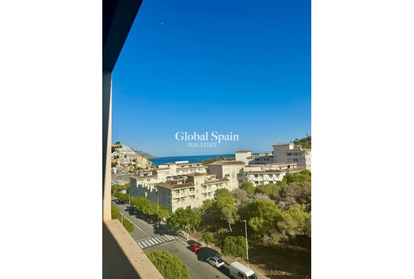 Revente - APPARTEMENT -
VILLAJOYOSA - Costa Blanca