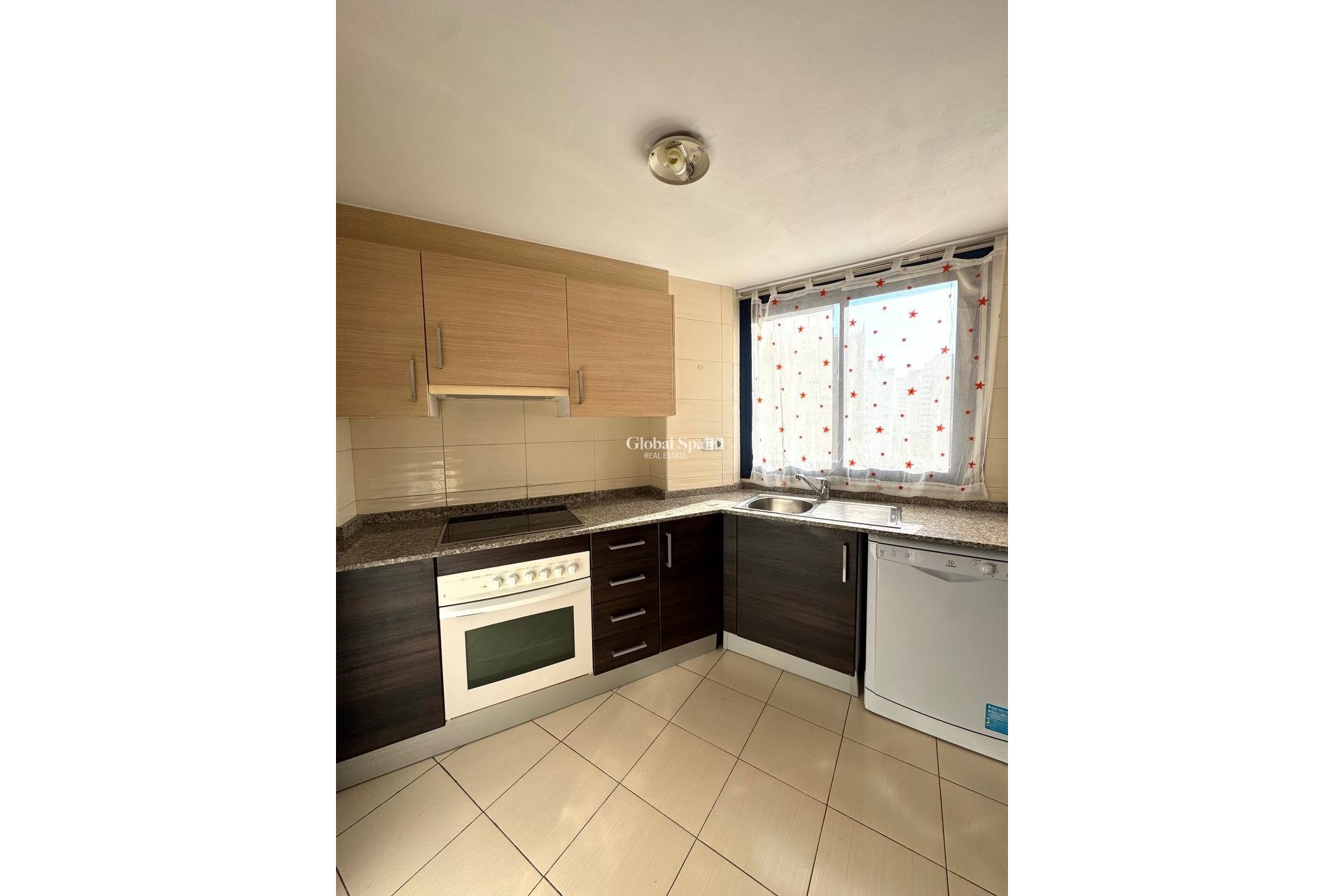 Revente - APPARTEMENT -
VILLAJOYOSA - Costa Blanca