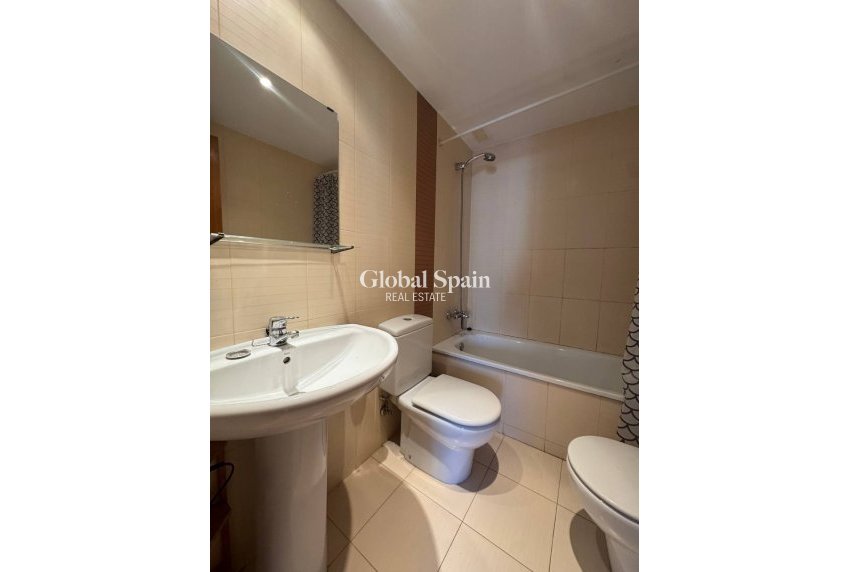 Revente - APPARTEMENT -
VILLAJOYOSA - Costa Blanca