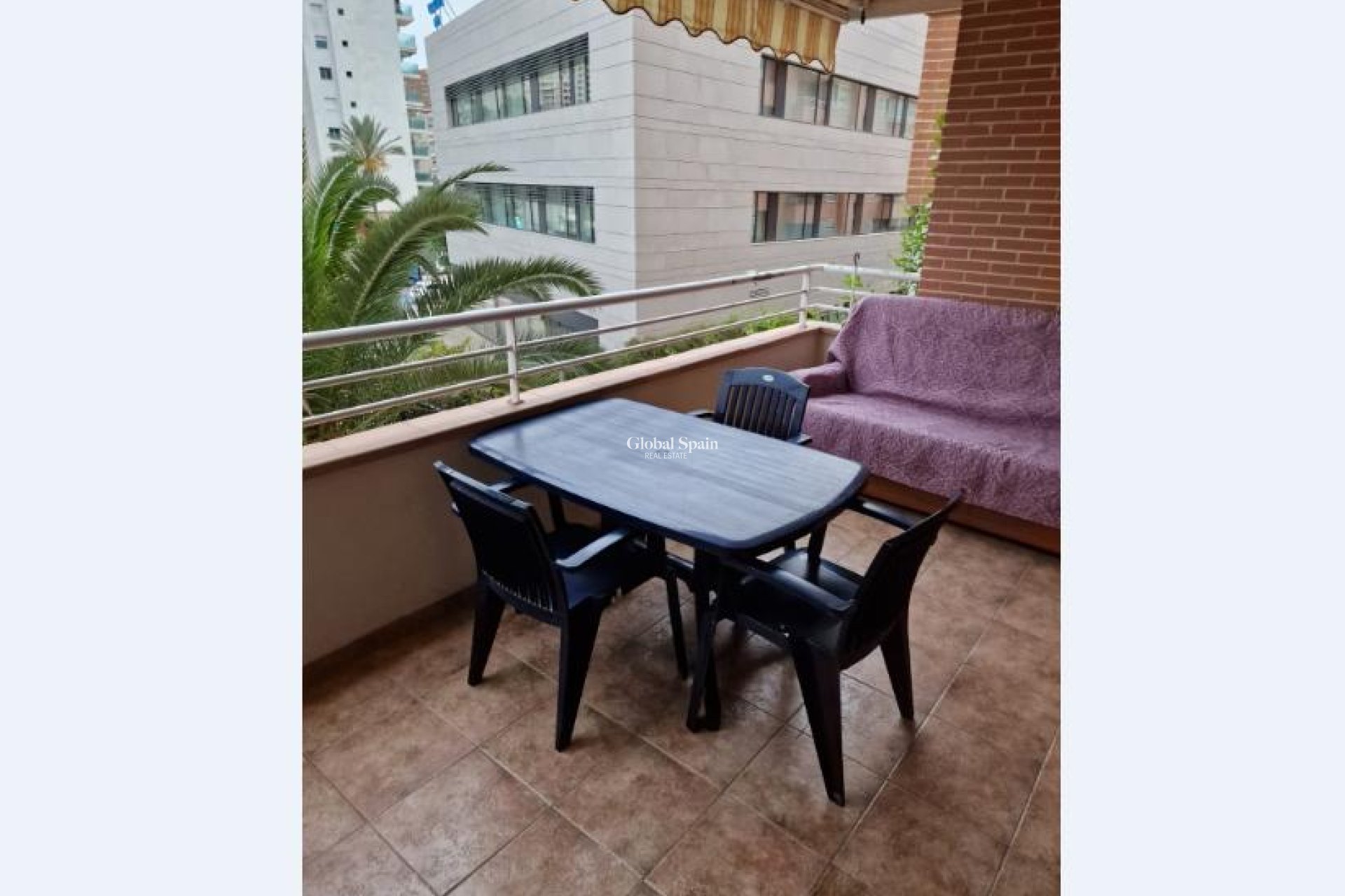 Revente - APPARTEMENT -
VILLAJOYOSA - Costa Blanca