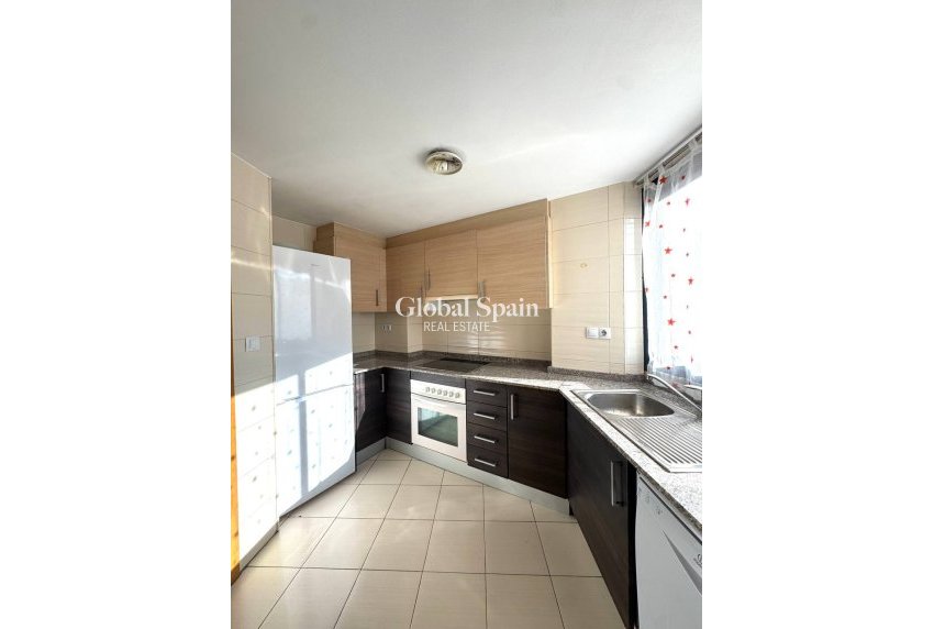 Revente - APPARTEMENT -
VILLAJOYOSA - Costa Blanca