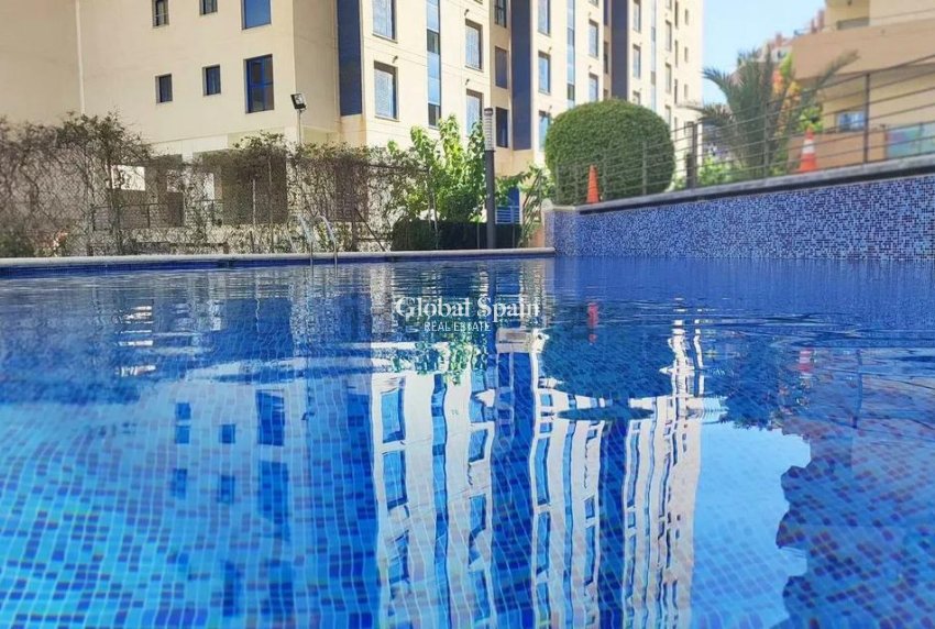 Revente - APPARTEMENT -
VILLAJOYOSA - Costa Blanca