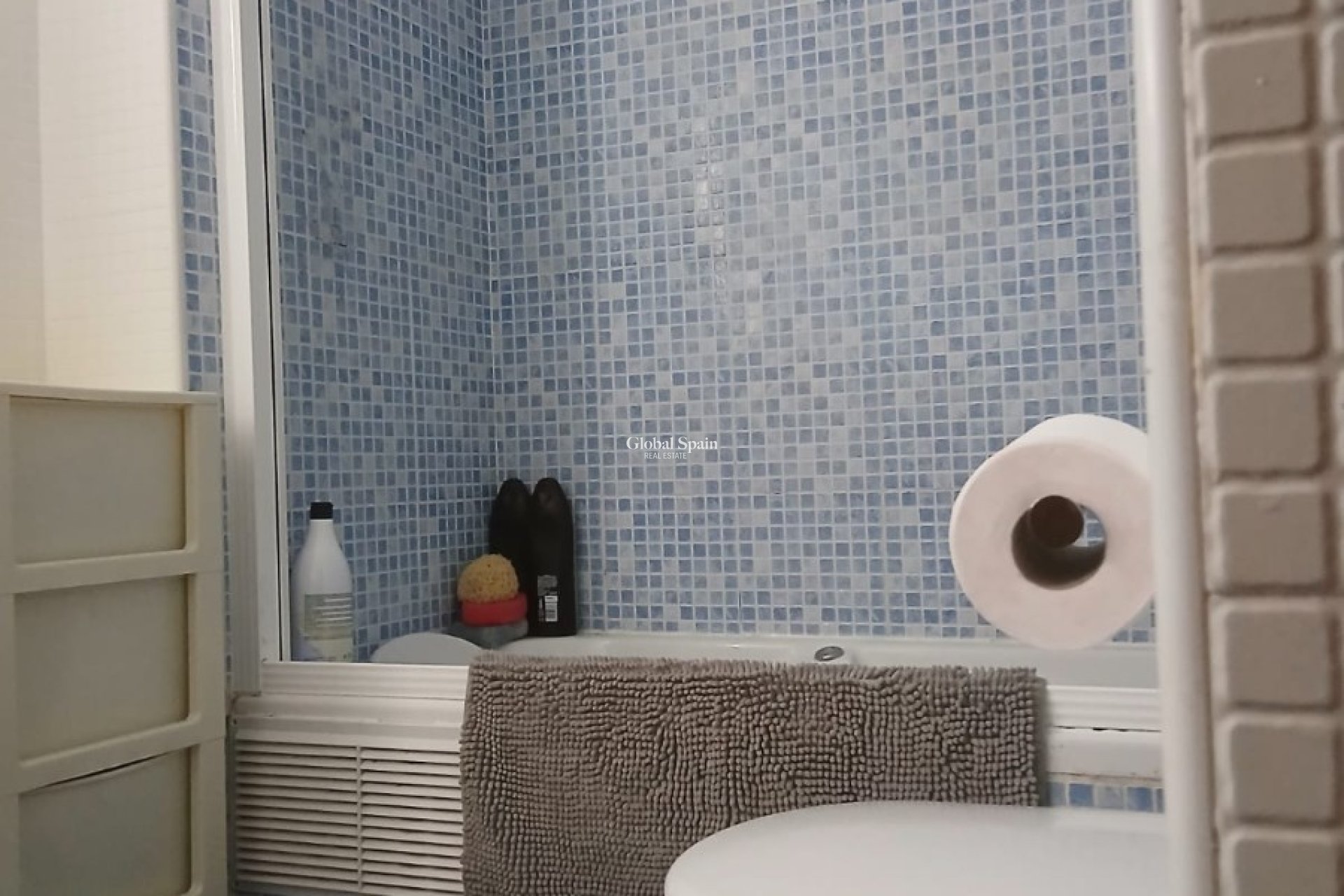 Revente - APPARTEMENT -
VILLAJOYOSA - Villajoyosa