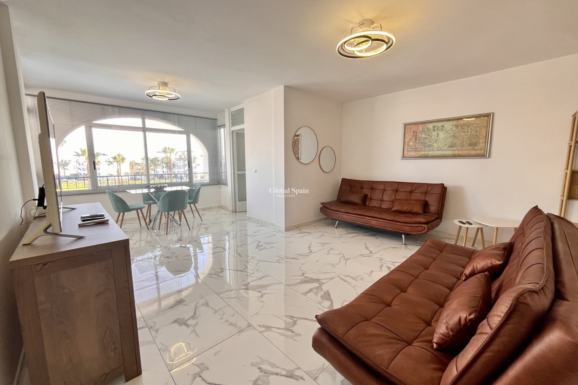 Revente - APPARTEMENT -
VILLAMARTÍN - Costa Blanca