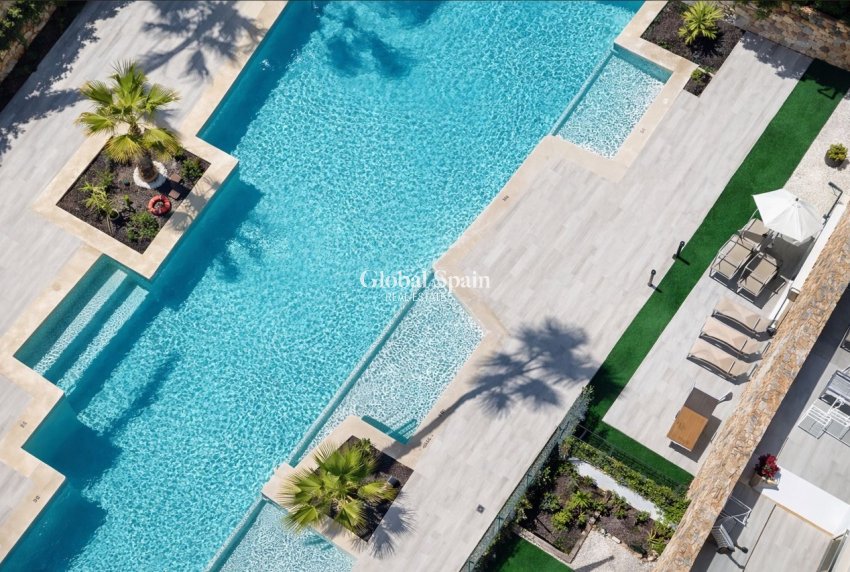 Revente - APPARTEMENT -
VILLAMARTÍN - Costa Blanca