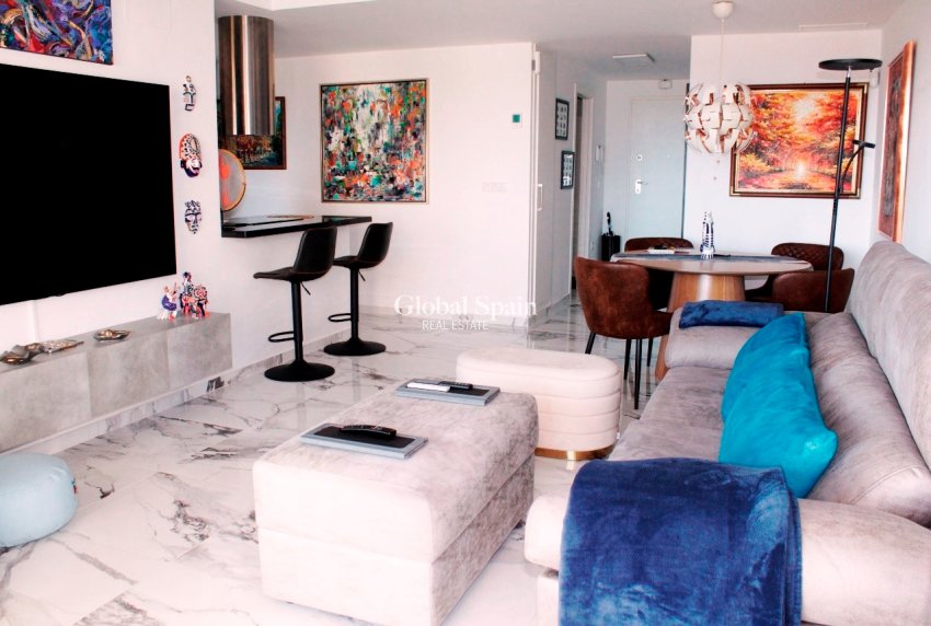 Revente - APPARTEMENT -
VILLAMARTÍN - Costa Blanca