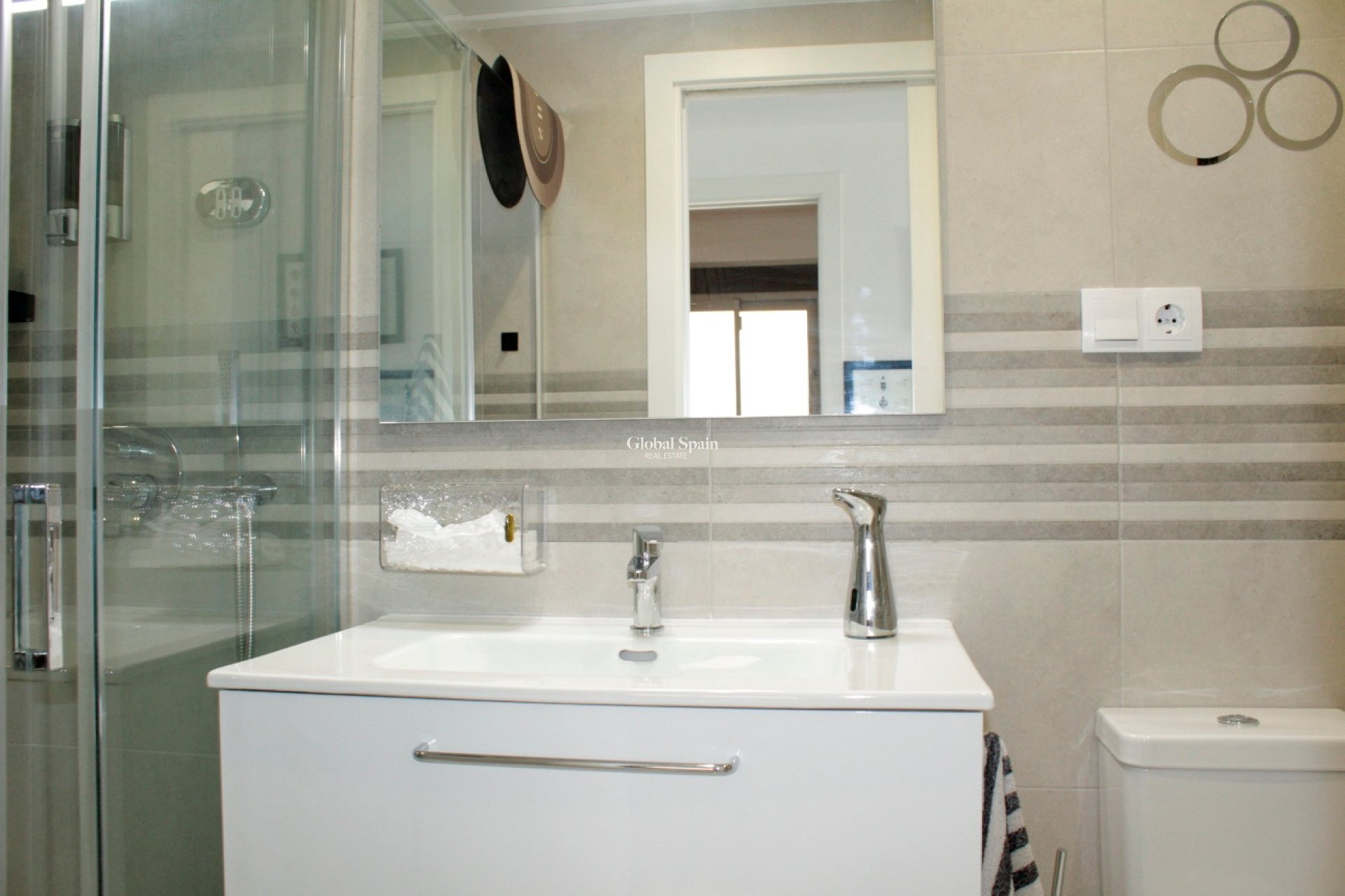 Revente - APPARTEMENT -
VILLAMARTÍN - Costa Blanca