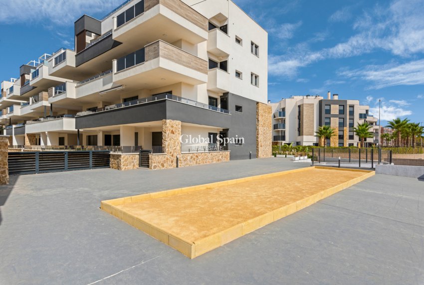 Revente - APPARTEMENT -
VILLAMARTÍN - Costa Blanca