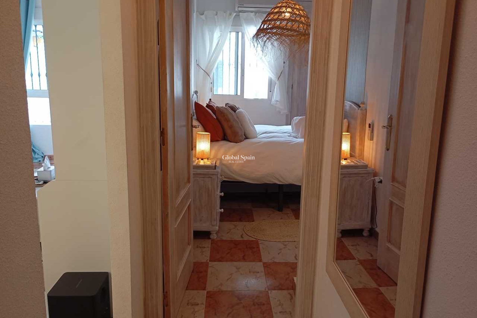 Revente - APPARTEMENT -
VILLAMARTÍN - Costa Blanca