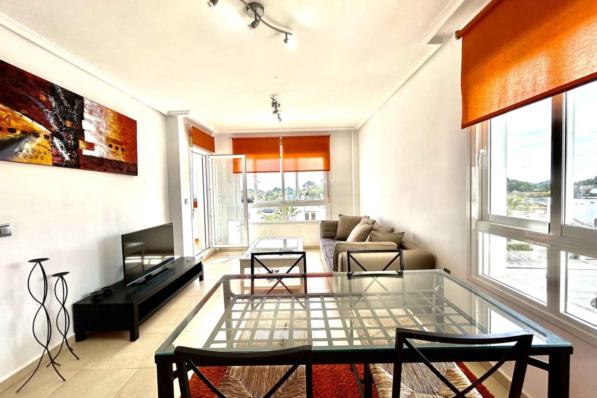 Revente - APPARTEMENT -
VILLAMARTÍN - Costa Blanca